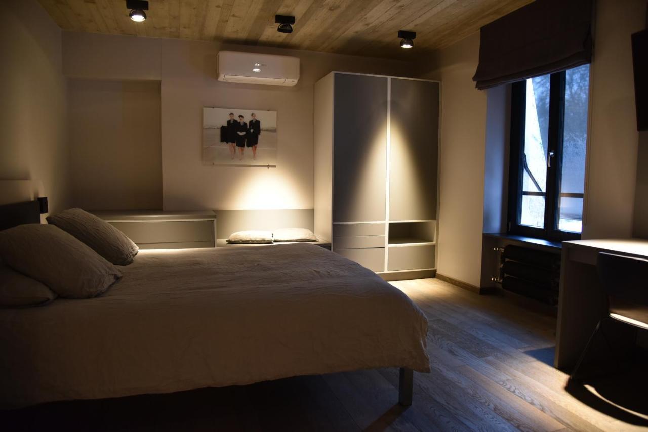 Airfield - Airport Hotel Sandweiler Екстериор снимка